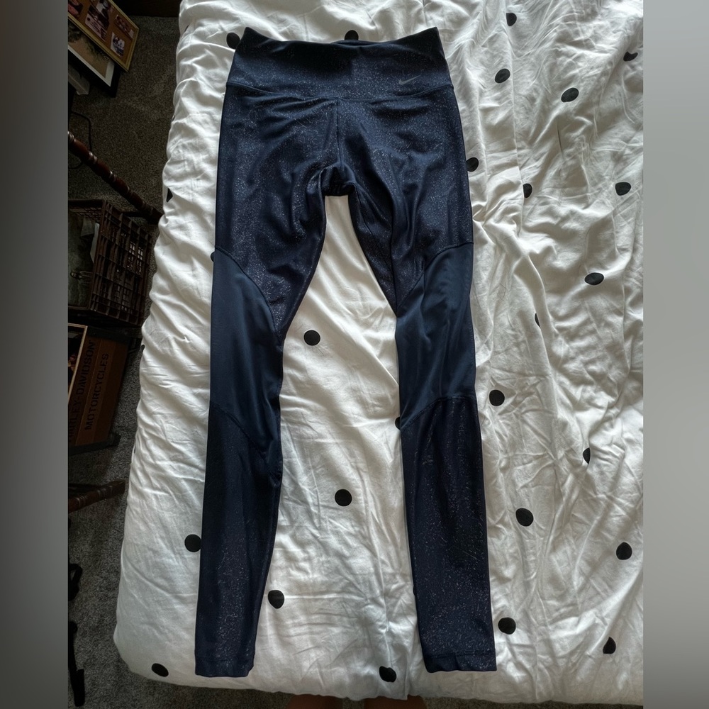 Nike leggings